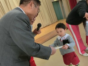 s-2学期 終業式 030